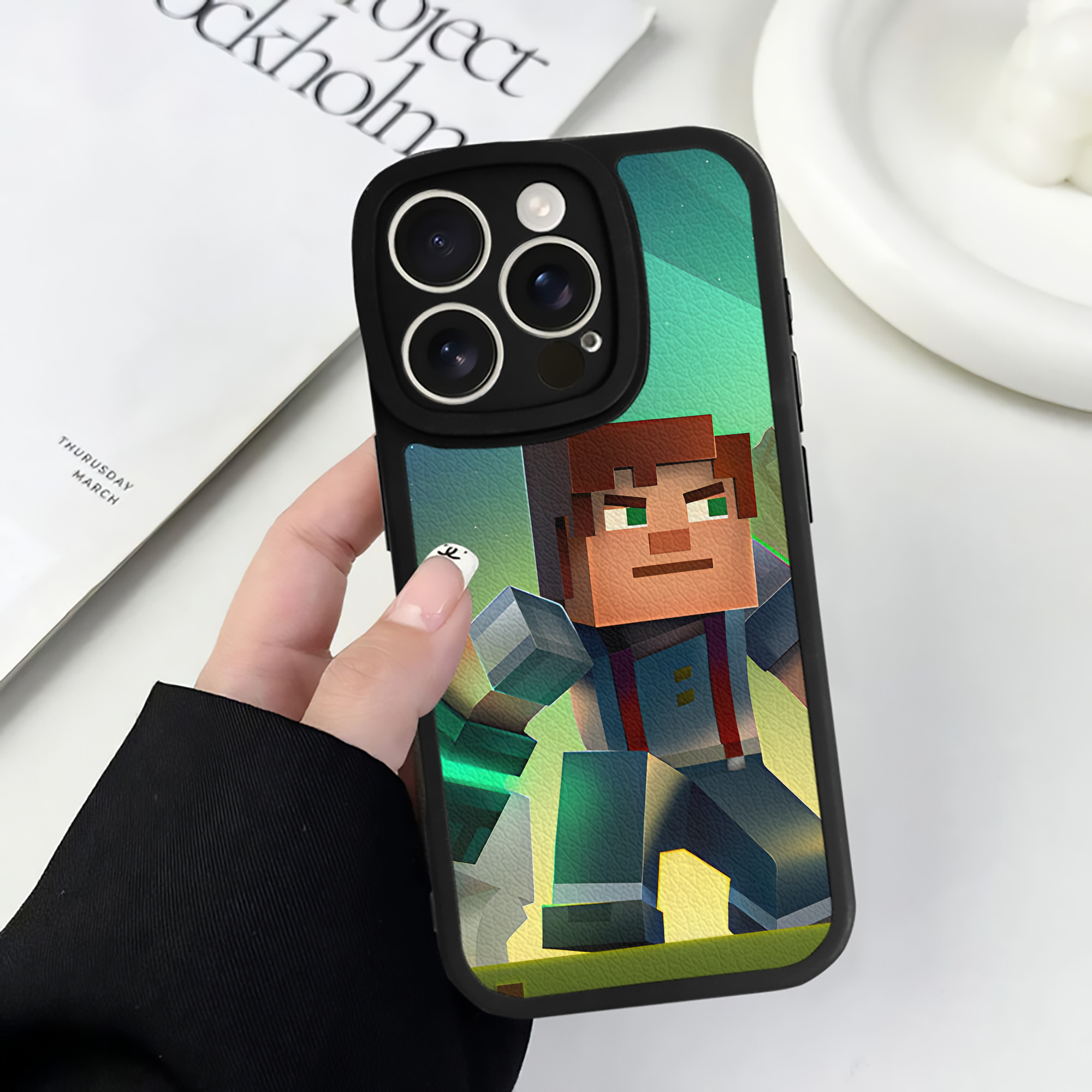 （画像用） マインクラフト ブロックの世界 Minecraft MC Block world 【iPhone 16シリーズ対応】シリコンスマホケース（レザー調） 材質：シリコン